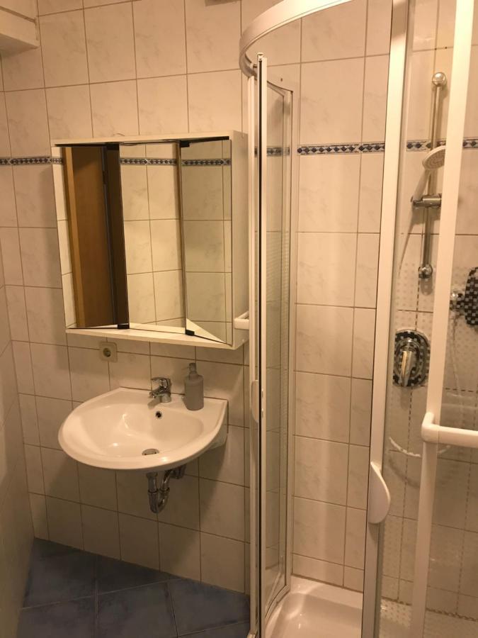شقة Dz Im Haus Maja Holzkirchen  المظهر الخارجي الصورة